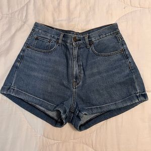 American Eagle Mom Short